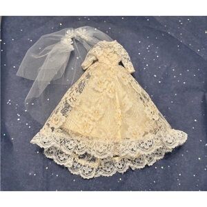 Vintage 1969/70 Topper Dawn Wedding Bell Dream #0815 Lace Dress & Veil